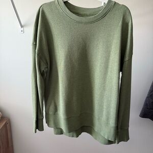 Green Time & Tru sweatshirt Large